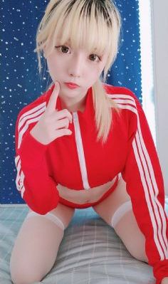 欧美久久久久久久怡红院-超清版成人直接看