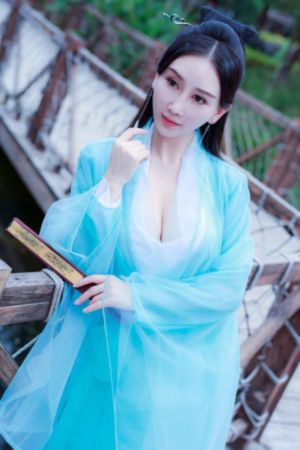 和小月上班偷情-佳片影视在线观看